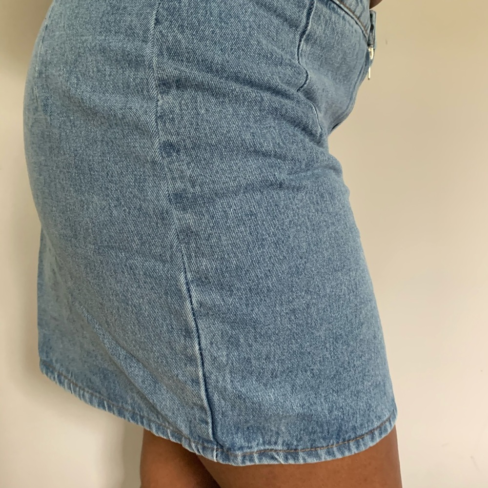 Denim zip up skirt